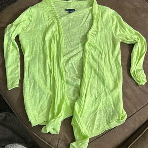 Light weight sweater